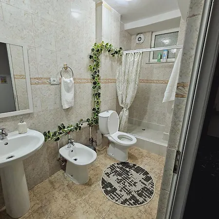 City Haven Center, Near Wilson Square Apartment Tirana